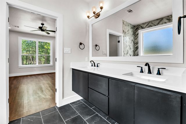 391 Slate Rock Road, Ennis, TX 75119