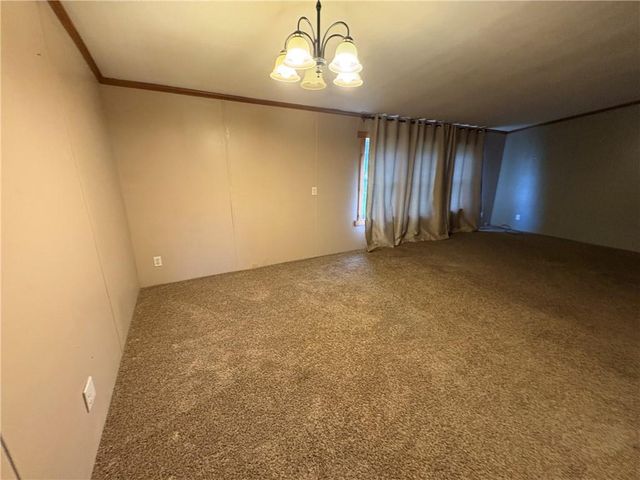 202 N Main Street, Oregon, MO 64473