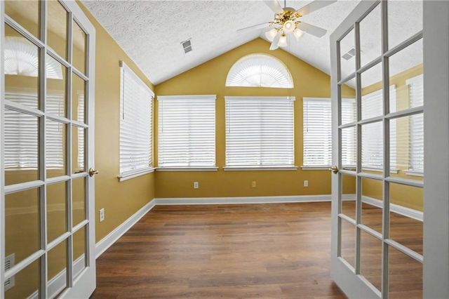 137 Vintage Club Circle, Marietta, GA 30066