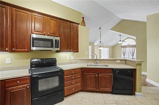 137 Vintage Club Circle, Marietta, GA 30066
