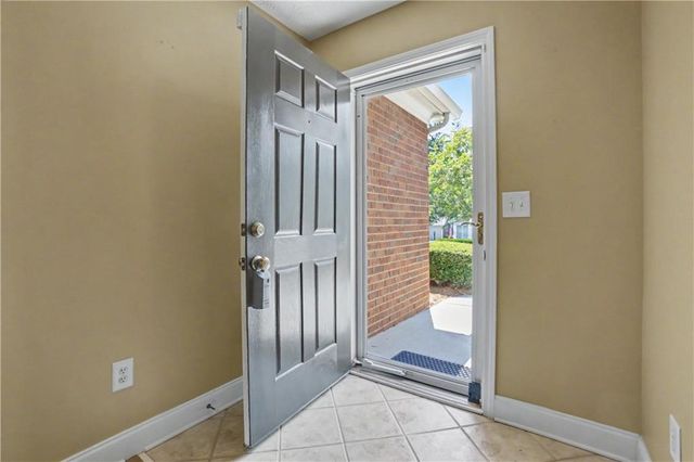 137 Vintage Club Circle, Marietta, GA 30066