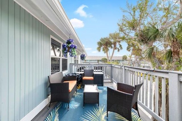 5043 N BEACH ROAD, Englewood, FL 34223