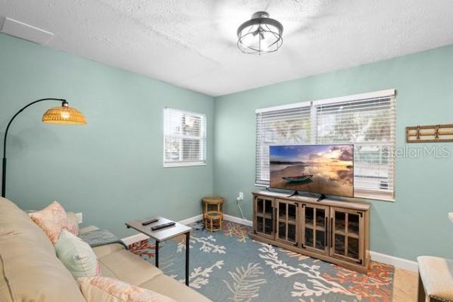 5043 N BEACH ROAD, Englewood, FL 34223