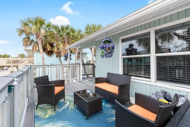 5043 N BEACH ROAD, Englewood, FL 34223