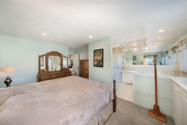 6109 Saline-Waterworks Road, Saline, MI 48176