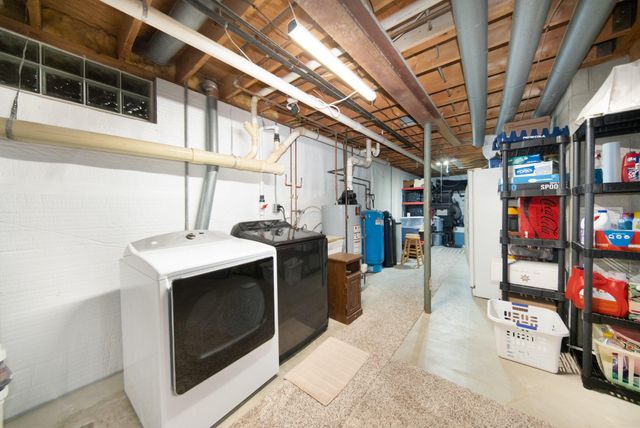 6109 Saline-Waterworks Road, Saline, MI 48176