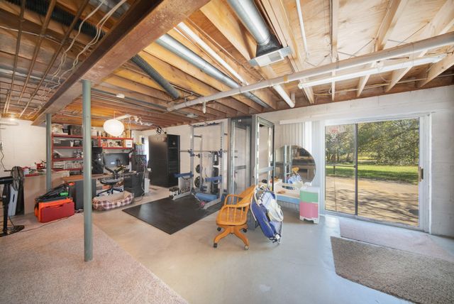 6109 Saline-Waterworks Road, Saline, MI 48176