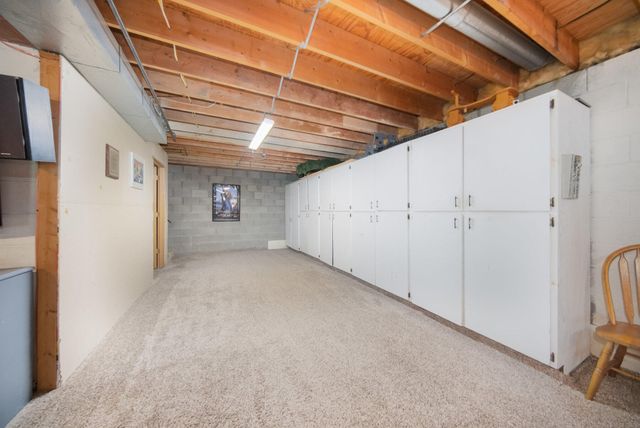 6109 Saline-Waterworks Road, Saline, MI 48176