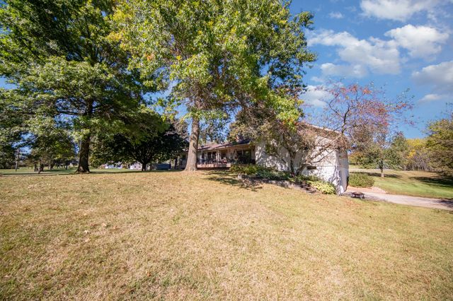 6109 Saline-Waterworks Road, Saline, MI 48176