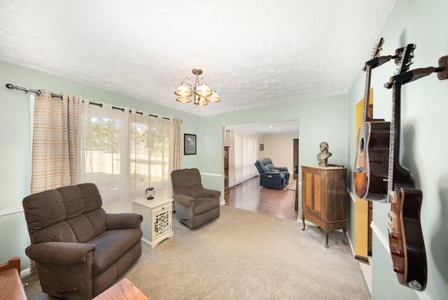 6109 Saline-Waterworks Road, Saline, MI 48176