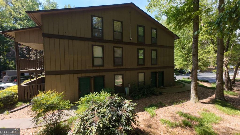 3930 Cedar Circle, Tucker, GA 30084