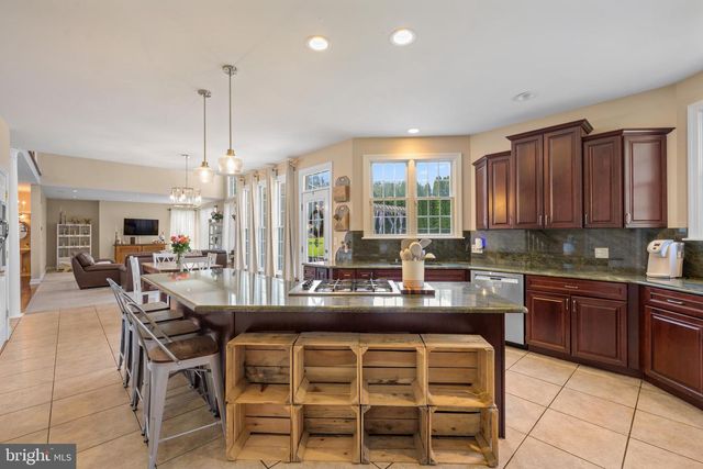 482 BETHEL MILL RD, Sewell, NJ 08080