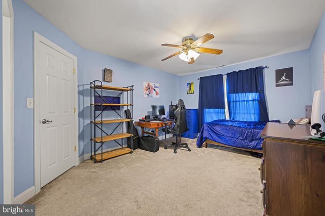 482 BETHEL MILL RD, Sewell, NJ 08080