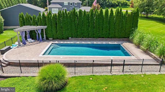482 BETHEL MILL RD, Sewell, NJ 08080
