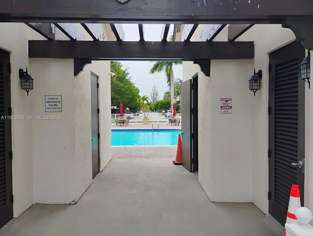 11401 NW 89th St 220, Doral, FL 33178