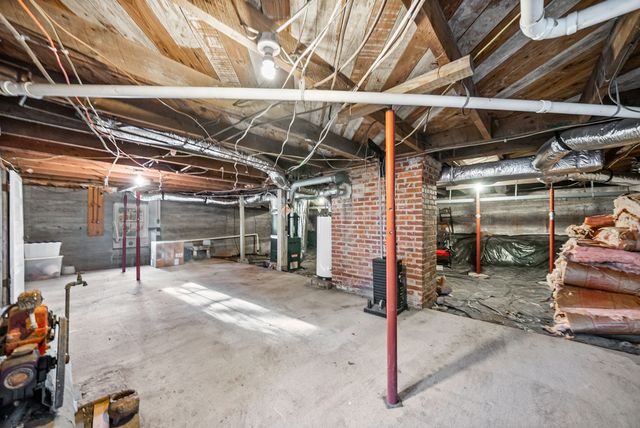 106 Cedar St, Dover, TN 37058