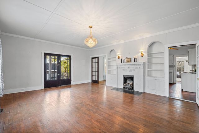 106 Cedar St, Dover, TN 37058