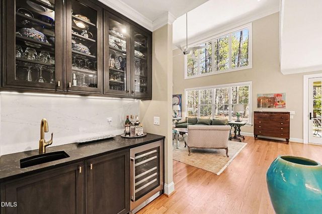 71005 Russell, Chapel Hill, NC 27517