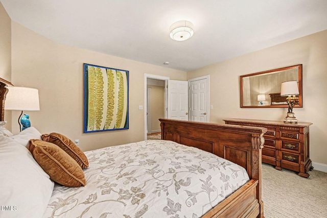 71005 Russell, Chapel Hill, NC 27517