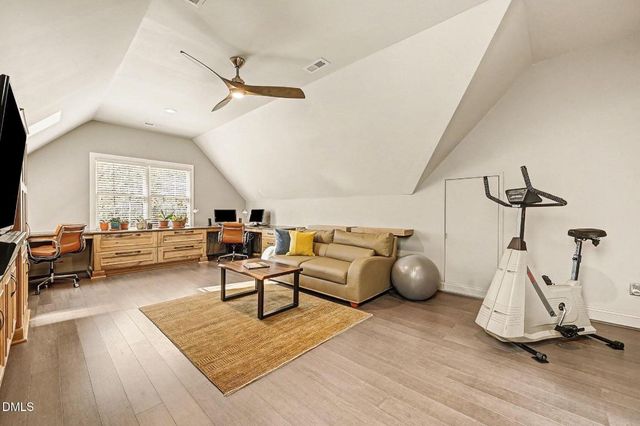 71005 Russell, Chapel Hill, NC 27517