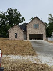 704 Summerline Rd, Smyrna, TN 37167