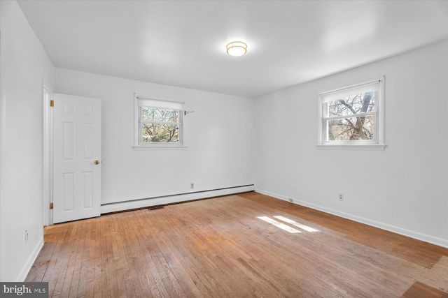 142 NEW FREEDOM RD, Clementon, NJ 08021