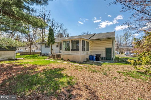 142 NEW FREEDOM RD, Clementon, NJ 08021