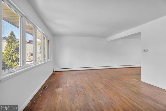 142 NEW FREEDOM RD, Clementon, NJ 08021