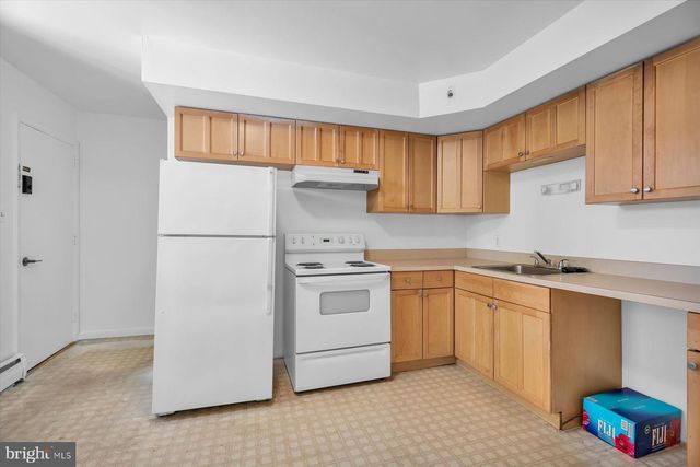 142 NEW FREEDOM RD, Clementon, NJ 08021