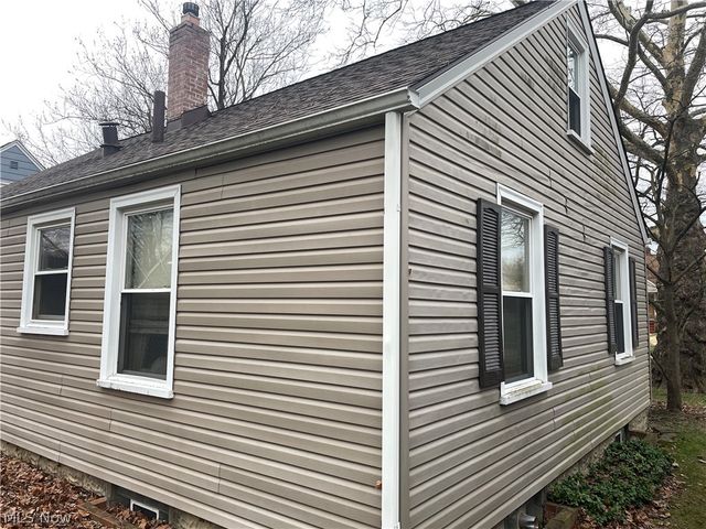 625 Meadowbrook Avenue SE, Warren, OH 44484