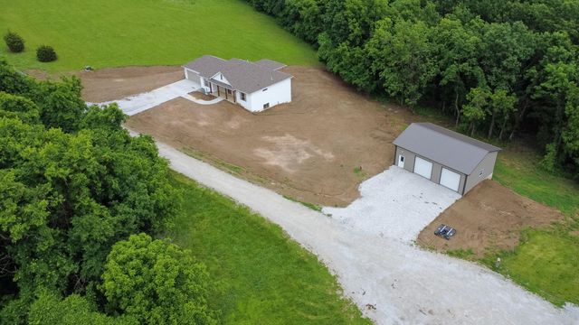 4000 S FELICITY LN, Columbia, MO 65203