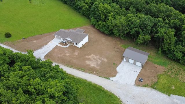 4000 S FELICITY LN, Columbia, MO 65203