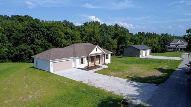 4000 S FELICITY LN, Columbia, MO 65203