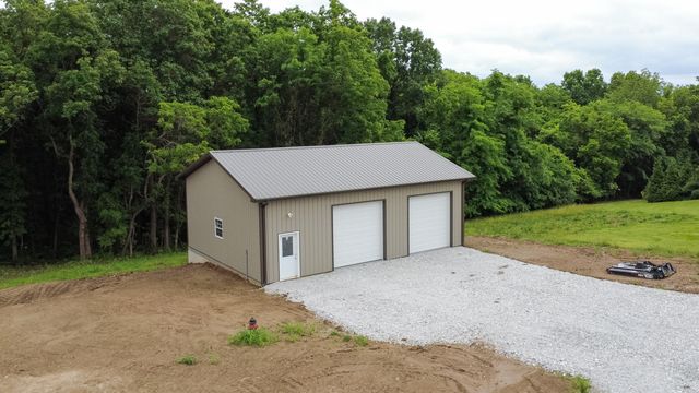 4000 S FELICITY LN, Columbia, MO 65203