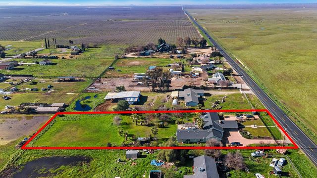 34786 Avenue 15, Madera, CA 93636