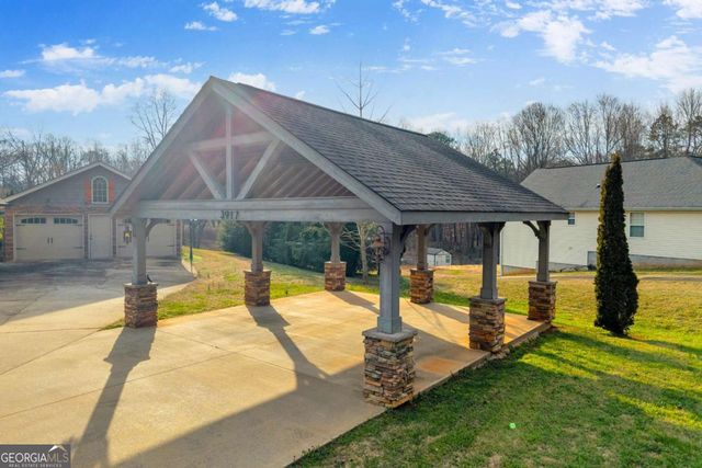 3917 Kilgore Falls Drive, Gainesville, GA 30507