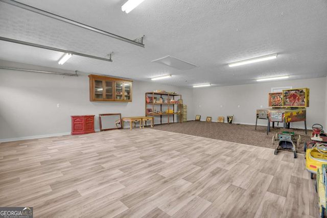 3917 Kilgore Falls Drive, Gainesville, GA 30507