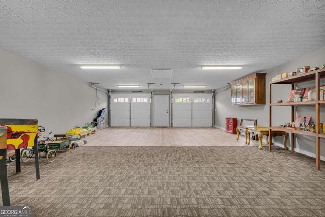 3917 Kilgore Falls Drive, Gainesville, GA 30507