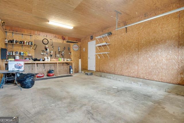 3917 Kilgore Falls Drive, Gainesville, GA 30507