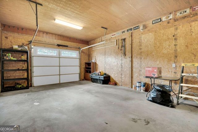 3917 Kilgore Falls Drive, Gainesville, GA 30507