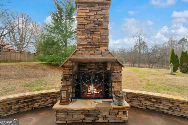 3917 Kilgore Falls Drive, Gainesville, GA 30507