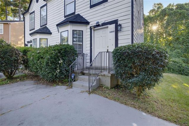 3202 Kingswood Place, Decatur, GA 30034