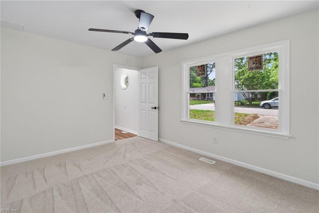 109 Fischer DR, Newport News, VA 23608