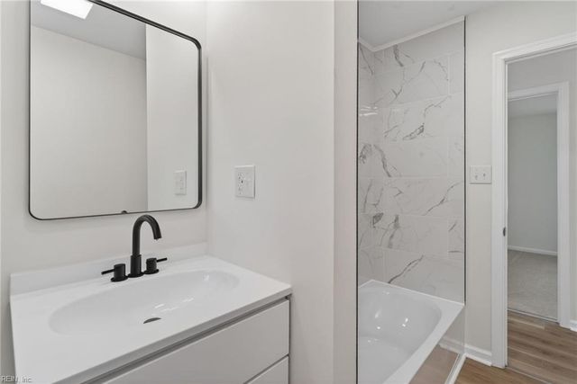 109 Fischer DR, Newport News, VA 23608