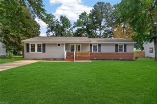 109 Fischer DR, Newport News, VA 23608