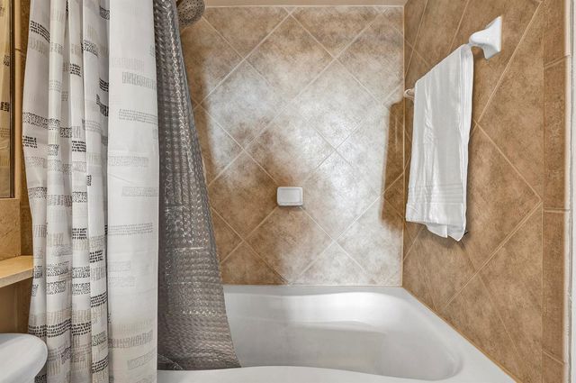 100 NE 6th Street 203, Boynton Beach, FL 33435