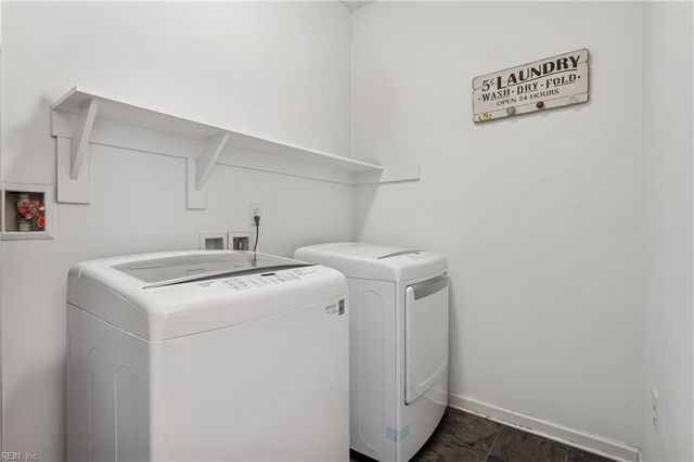 4316 Hillingdon Bnd Apt 304, Chesapeake, VA 23321