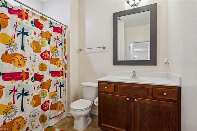 4316 Hillingdon Bnd Apt 304, Chesapeake, VA 23321