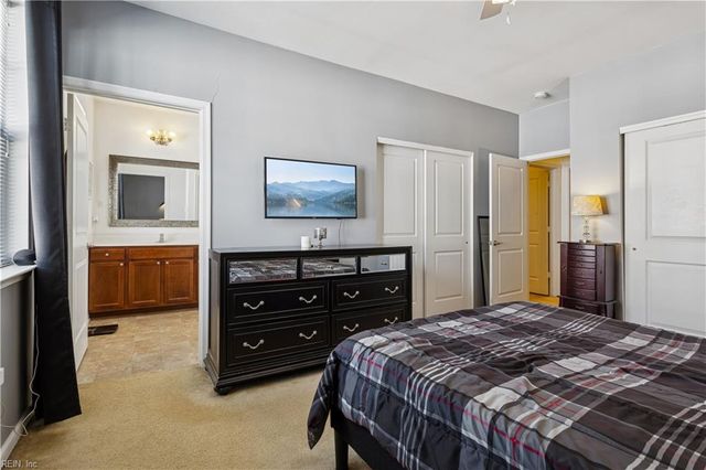 4316 Hillingdon Bnd Apt 304, Chesapeake, VA 23321