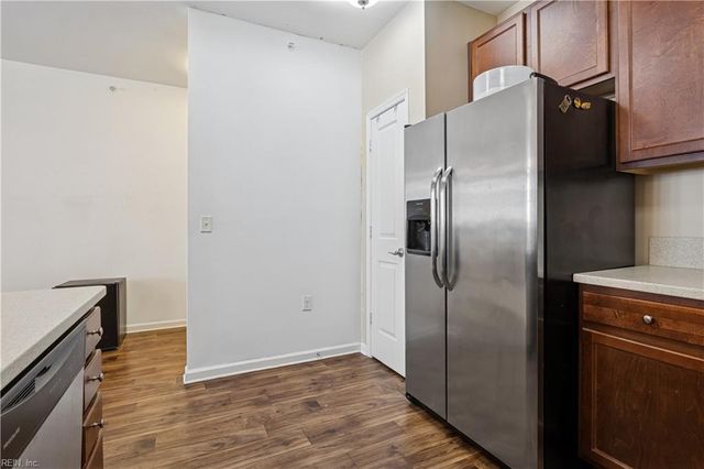 4316 Hillingdon Bnd Apt 304, Chesapeake, VA 23321